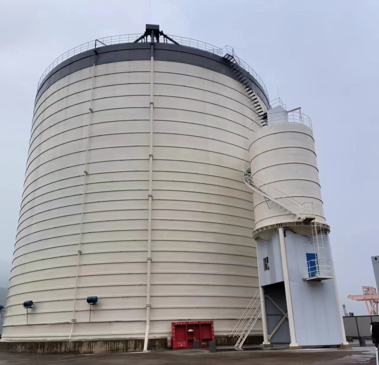 马鞍山10万吨水泥钢板库